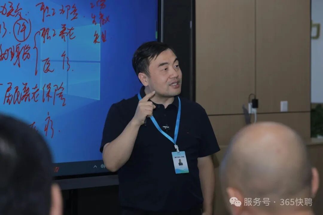 db4959a0046a5a9d8e90e3793bd245af.jpg
